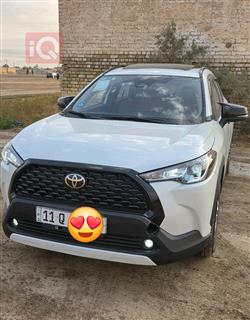 تۆیۆتا کۆرۆلا کرۆس